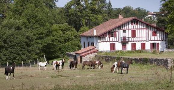 Le Domaine Du Levant Hotel Cambo-les-Bains Bagian luar foto